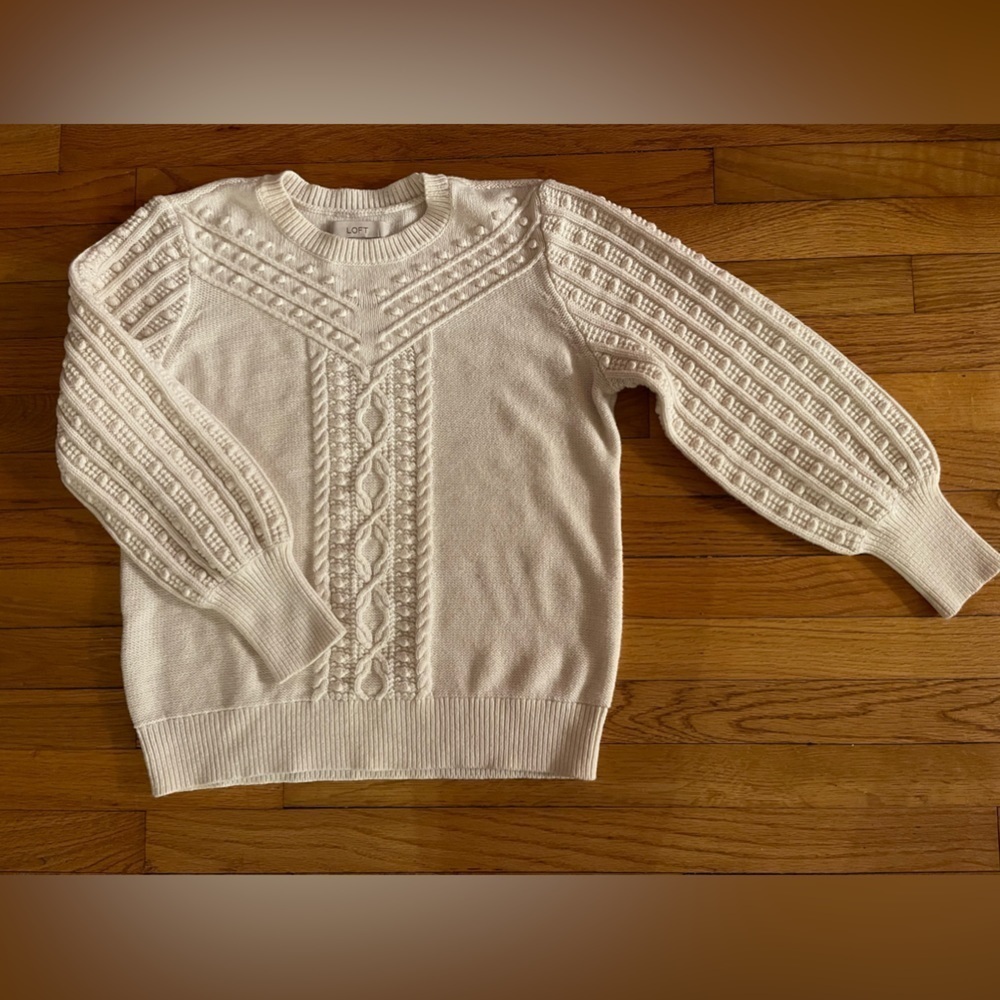 LOFT | Cream Cable Knit Popcorn Long Sleeved Sweater Puff Sleeve | L